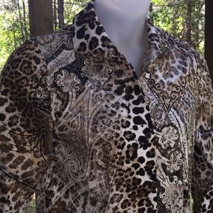 NWT CHINO’S Size 0 Abstract print top (size 4)